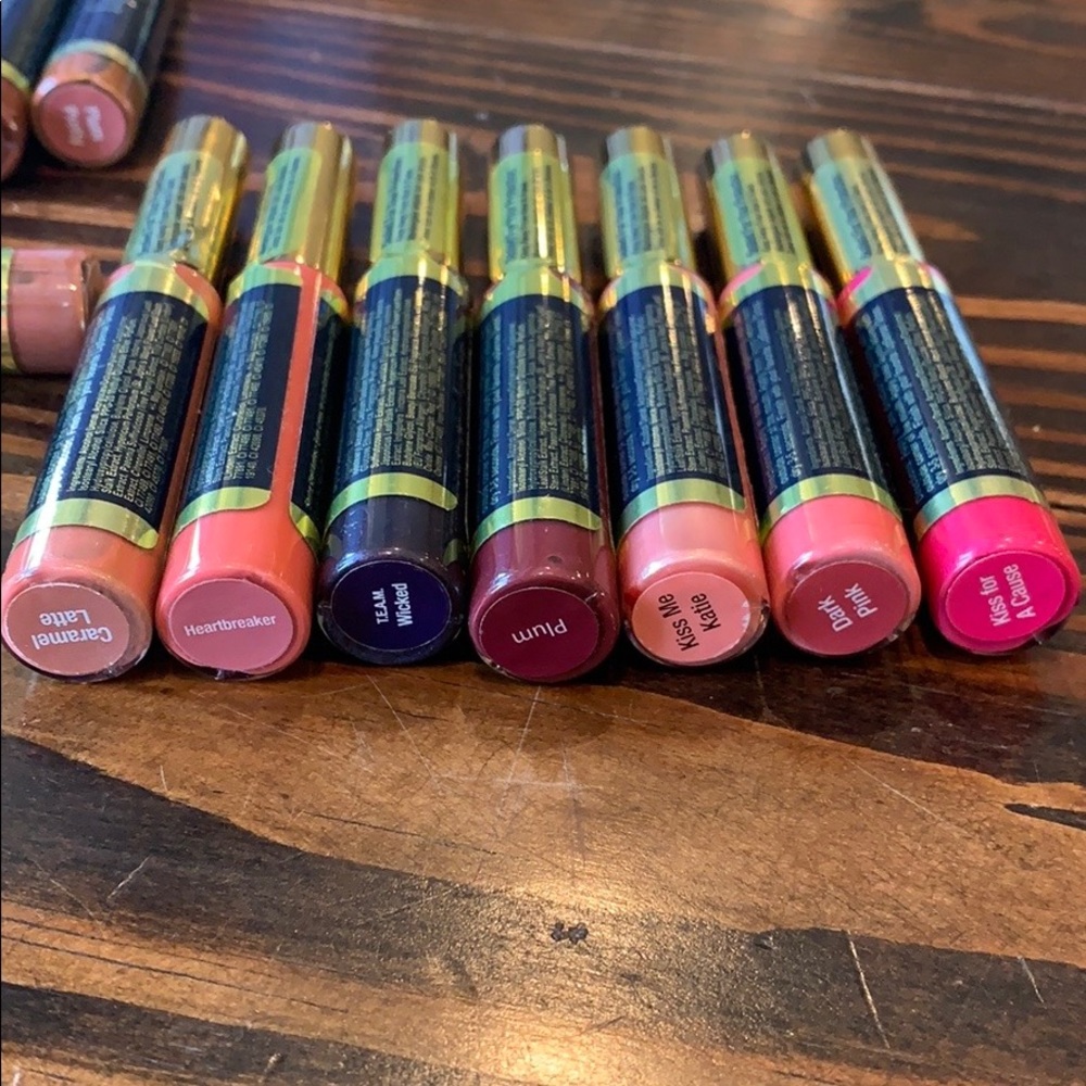 Makeup LipSense Lipstick LipVolumizer Oops remover - Picture 7 of 10